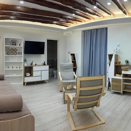 Dell'arco Bed & Breakfast 3*